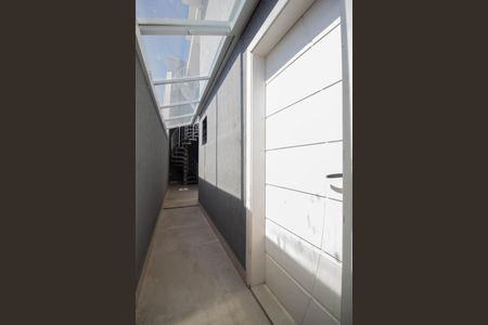 Casa à venda com 271m², 3 quartos e 6 vagas Casa à venda com 271m², 3 quartos e 6 vagasQuintal