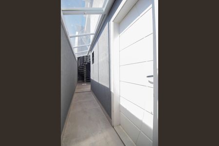 Casa à venda com 271m², 3 quartos e 6 vagas Casa à venda com 271m², 3 quartos e 6 vagasQuintal