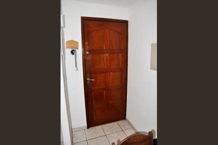 Apartamento à venda com 48m², 2 quartos e 1 vaga Apartamento à venda com 48m², 2 quartos e 1 vagaHall