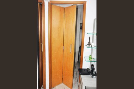 Apartamento à venda com 48m², 2 quartos e 1 vaga Apartamento à venda com 48m², 2 quartos e 1 vagaQuarto 01