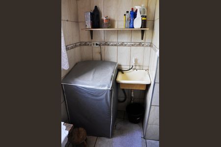 Apartamento à venda com 48m², 2 quartos e 1 vaga Apartamento à venda com 48m², 2 quartos e 1 vagaCozinha e Área de Serviço