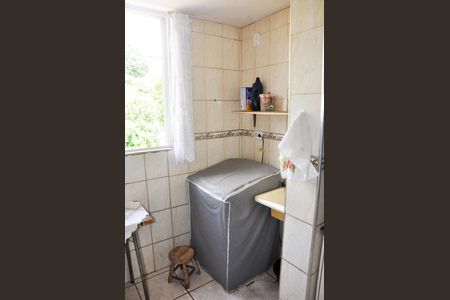 Apartamento à venda com 48m², 2 quartos e 1 vaga Apartamento à venda com 48m², 2 quartos e 1 vagaCozinha e Área de Serviço