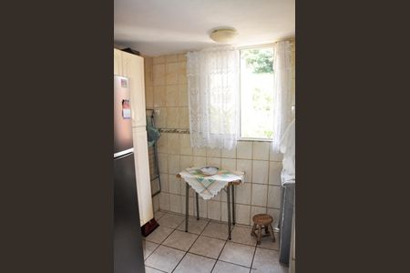 Apartamento à venda com 48m², 2 quartos e 1 vaga Apartamento à venda com 48m², 2 quartos e 1 vagaCozinha e Área de Serviço