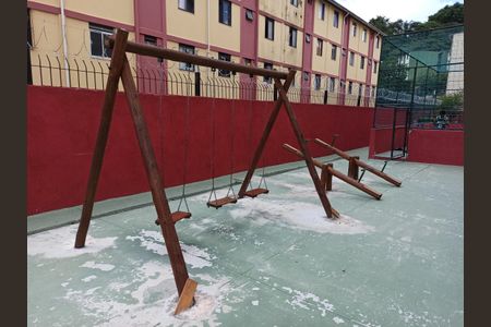 Apartamento à venda com 48m², 2 quartos e 1 vaga Apartamento à venda com 48m², 2 quartos e 1 vagaÁrea comum - Playground