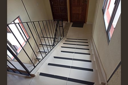 Apartamento à venda com 48m², 2 quartos e 1 vaga Apartamento à venda com 48m², 2 quartos e 1 vagaEscada Externa