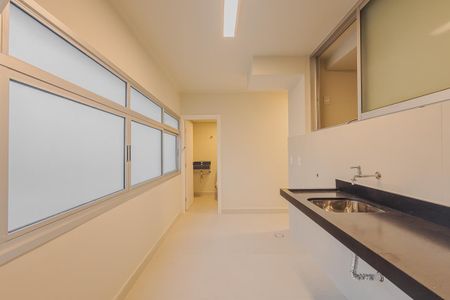 Apartamento à venda com 169m², 3 quartos e 2 vagasÁrea de Serviço