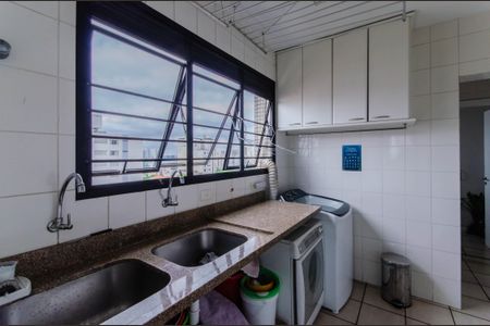 Apartamento à venda com 245m², 4 quartos e 4 vagas Apartamento à venda com 245m², 4 quartos e 4 vagasVista da Varanda da Sala de Jantar