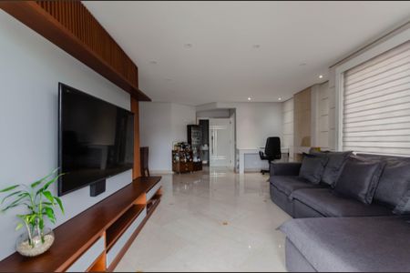 Apartamento à venda com 245m², 4 quartos e 4 vagas Apartamento à venda com 245m², 4 quartos e 4 vagasSala