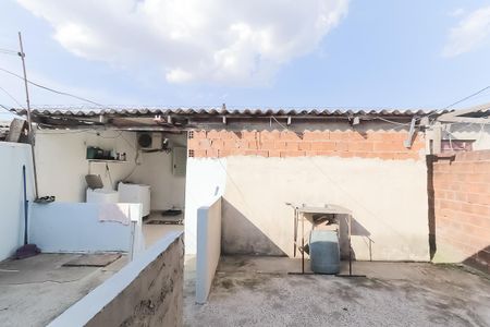 Casa à venda com 70m², 2 quartos e 1 vagaÁrea de Serviço