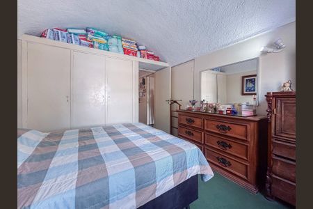 Casa à venda com 207m², 4 quartos e 2 vagas