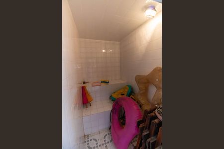 Casa de condomínio à venda com 212m², 3 quartos e 2 vagas Casa de condomínio à venda com 212m², 3 quartos e 2 vagasSauna