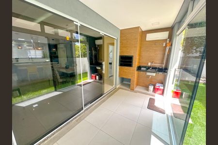 Casa de condomínio para alugar com 200m², 3 quartos e 3 vagasÁrea gourmet