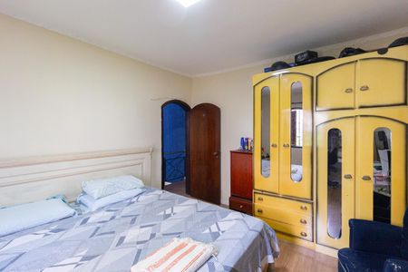 Casa à venda com 209m², 3 quartos e 3 vagas Casa à venda com 209m², 3 quartos e 3 vagasQuarto 2