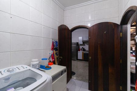 Casa à venda com 209m², 3 quartos e 3 vagas Casa à venda com 209m², 3 quartos e 3 vagasÁrea de serviço