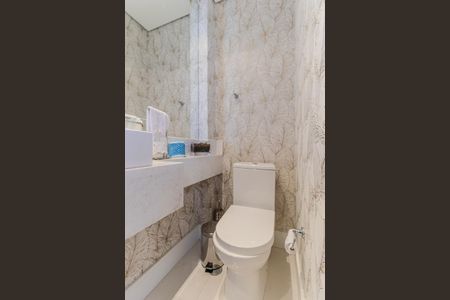 Apartamento à venda com 220m², 3 quartos e 2 vagasLavabo