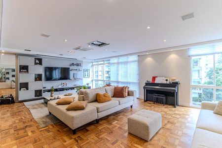 Apartamento à venda com 220m², 3 quartos e 2 vagasSala