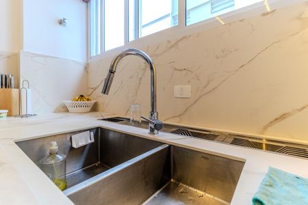 Apartamento à venda com 220m², 3 quartos e 2 vagasCozinha