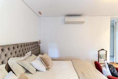 Apartamento à venda com 220m², 3 quartos e 2 vagasSuíte 1