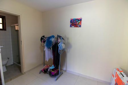Casa de condomínio à venda com 310m², 4 quartos e 3 vagas Casa de condomínio à venda com 310m², 4 quartos e 3 vagasSuíte 2