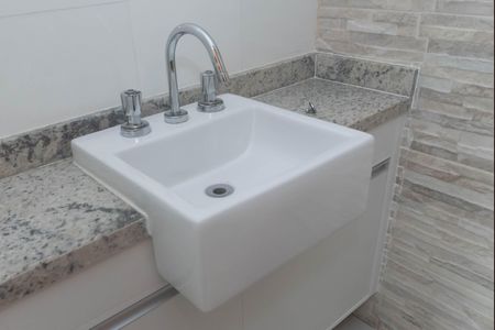 Apartamento à venda com 75m², 2 quartos e 1 vaga Apartamento à venda com 75m², 2 quartos e 1 vagaBanheiro da Suíte