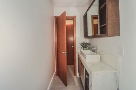 Apartamento à venda com 73m², 1 quarto e 2 vagasBanheiro