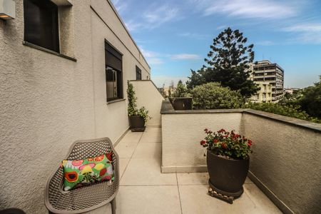 Apartamento à venda com 73m², 1 quarto e 2 vagasSala - Varanda