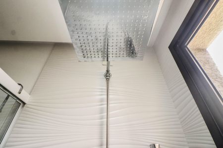 Apartamento à venda com 73m², 1 quarto e 2 vagasBanheiro