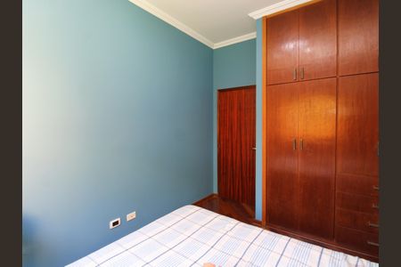 Casa à venda com 262m², 3 quartos e 2 vagasQuarto 2