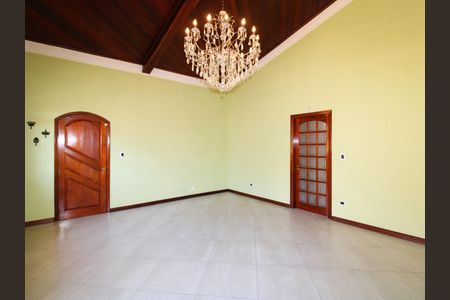 Casa à venda com 262m², 3 quartos e 2 vagasSala 2