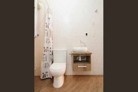 Casa à venda com 262m², 3 quartos e 2 vagasBanheiro 3