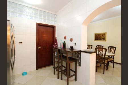 Casa à venda com 262m², 3 quartos e 2 vagasCozinha