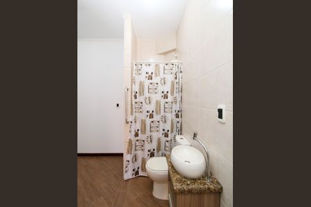 Casa à venda com 262m², 3 quartos e 2 vagasBanheiro 3