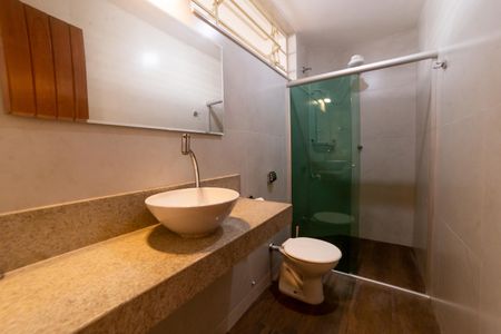 Apartamento à venda com 116m², 3 quartos e 1 vagaBanheiro da Suíte