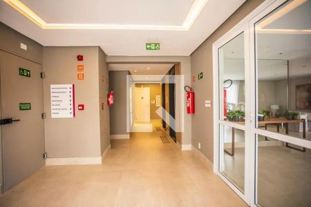 Apartamento à venda com 64m², 2 quartos e 1 vaga Apartamento à venda com 64m², 2 quartos e 1 vagaHall Social