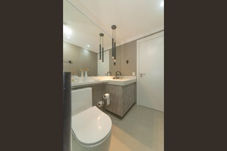 Apartamento à venda com 64m², 2 quartos e 1 vaga Apartamento à venda com 64m², 2 quartos e 1 vagaBanheiro Social