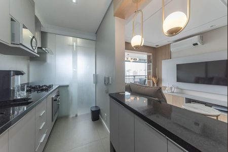 Apartamento à venda com 64m², 2 quartos e 1 vaga Apartamento à venda com 64m², 2 quartos e 1 vagaCozinha