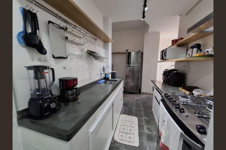 Apartamento à venda com 92m², 2 quartos e 1 vaga Apartamento à venda com 92m², 2 quartos e 1 vagaCozinha