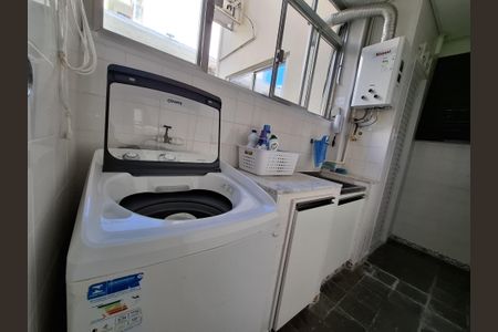 Apartamento à venda com 92m², 2 quartos e 1 vaga Apartamento à venda com 92m², 2 quartos e 1 vagaLavanderia