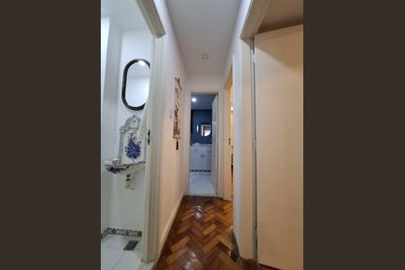 Apartamento à venda com 92m², 2 quartos e 1 vaga Apartamento à venda com 92m², 2 quartos e 1 vagaCorredor