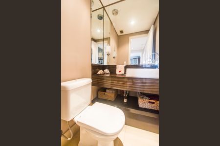 Apartamento à venda com 220m², 3 quartos e 3 vagasLavabo