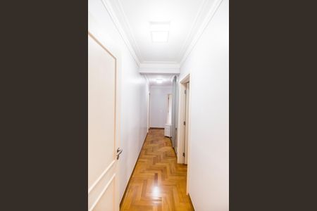 Apartamento à venda com 220m², 3 quartos e 3 vagasCorredor
