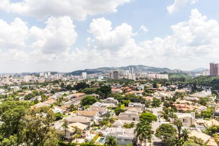 Apartamento à venda com 220m², 3 quartos e 3 vagasVista da Suíte