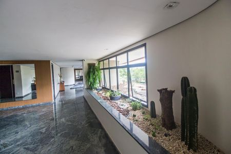 Apartamento à venda com 220m², 3 quartos e 3 vagasÁrea comum - Hall social