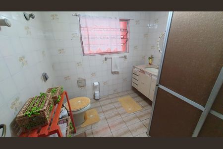 Casa para alugar com 315m², 4 quartos e 3 vagas Casa para alugar com 315m², 4 quartos e 3 vagasBanheiro 1