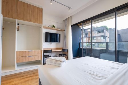 Studio para alugar com 25m², 1 quarto e sem vaga Studio para alugar com 25m², 1 quarto e sem vagaStudio