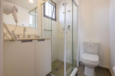 Studio para alugar com 25m², 1 quarto e sem vaga Studio para alugar com 25m², 1 quarto e sem vagaBanheiro