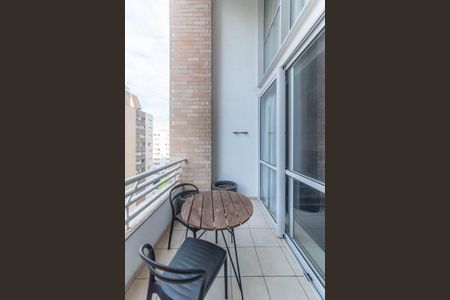 Apartamento para alugar com 39m², 1 quarto e 1 vagaVaranda