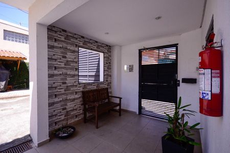 Casa de condomínio à venda com 60m², 2 quartos e 1 vaga Casa de condomínio à venda com 60m², 2 quartos e 1 vagaÁrea comum - Entrada