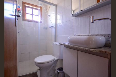 Casa de condomínio à venda com 60m², 2 quartos e 1 vaga Casa de condomínio à venda com 60m², 2 quartos e 1 vagaBanheiro
