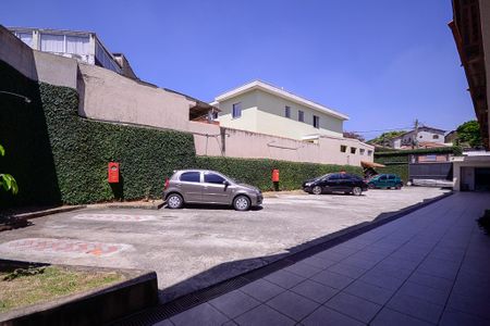 Casa de condomínio à venda com 60m², 2 quartos e 1 vaga Casa de condomínio à venda com 60m², 2 quartos e 1 vagaÁrea comum - Garagem